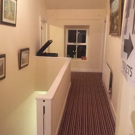 فندق مبيت وإفطار Breanloughaun Briarhill غالواي